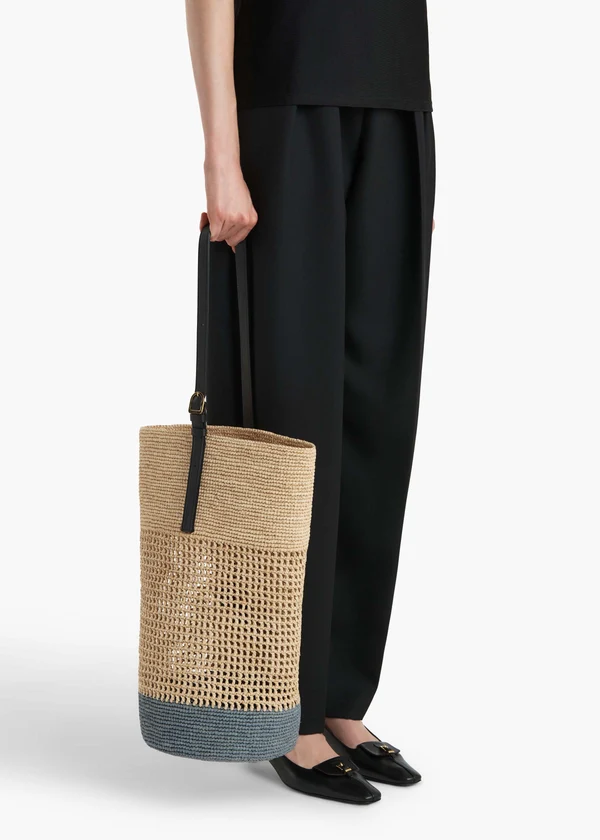 BILLIE-BUCKET-BAG_LEAD-NATURAL_H2047-727-651_E.jpg