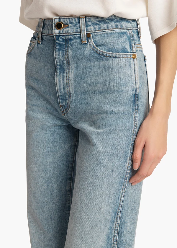 DANIELLE STRETCH JEAN IN BRYCE DETAILED VIEW 1