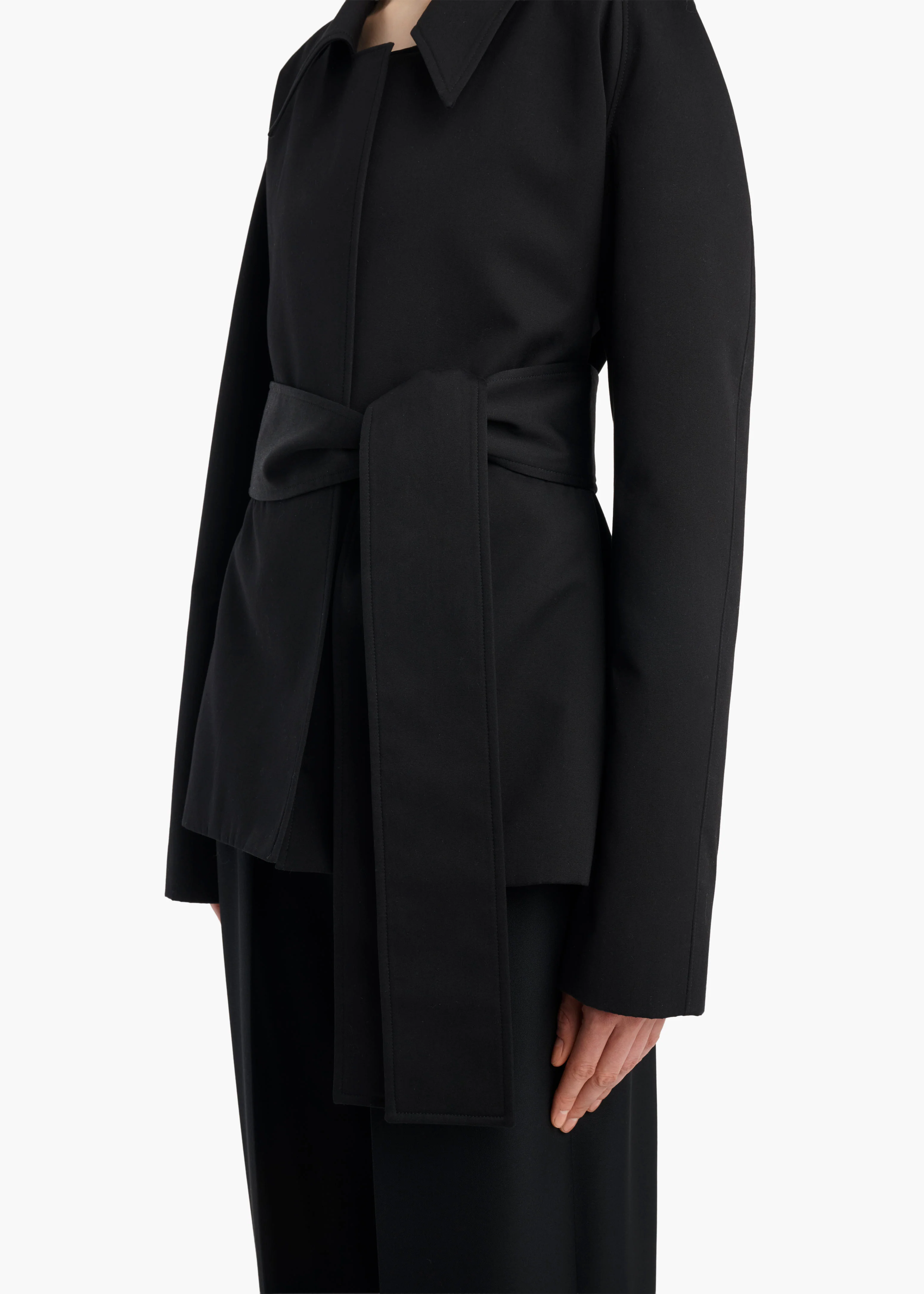 aokiboutique - Emint Jacket in Black