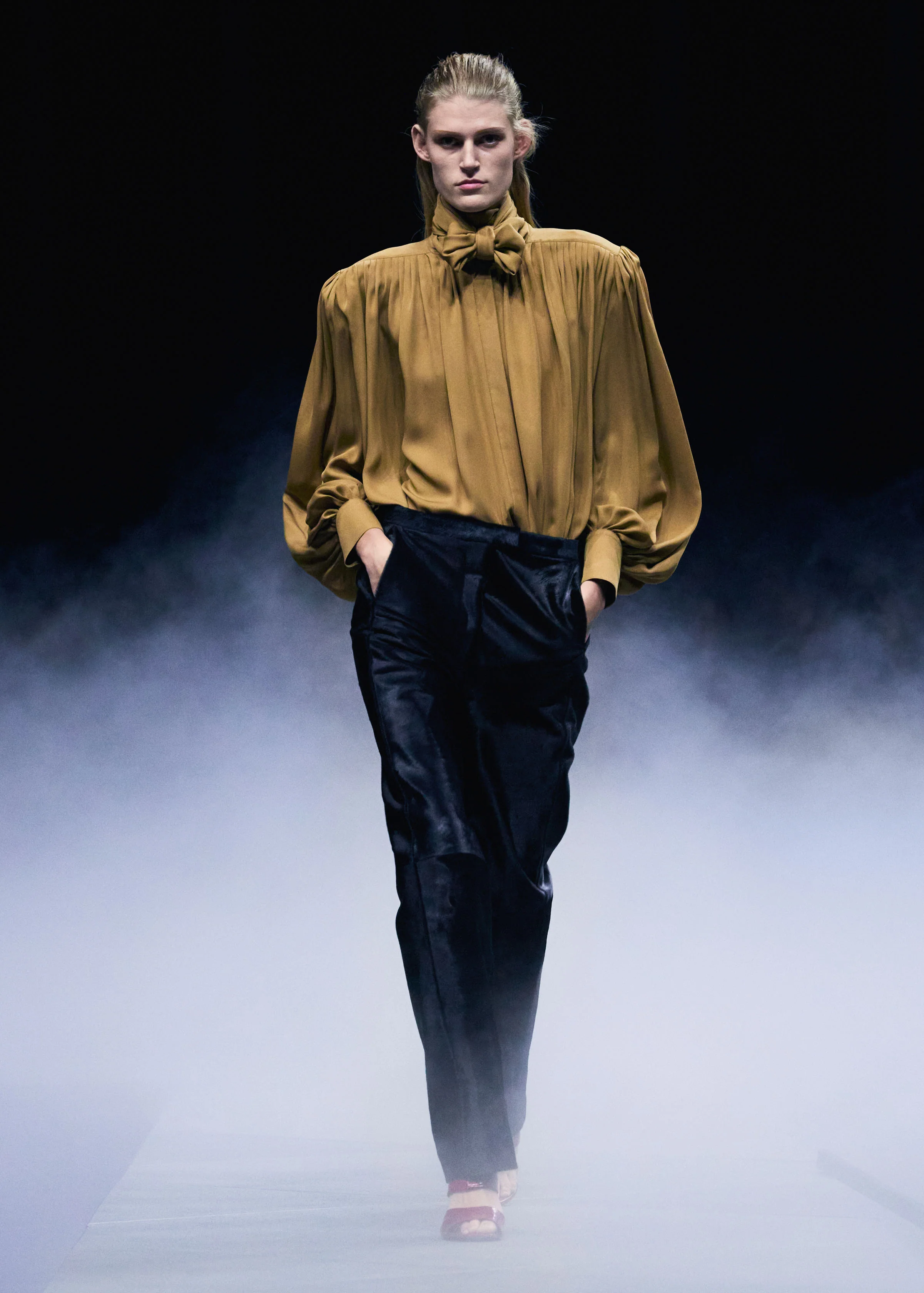 RUNWAY