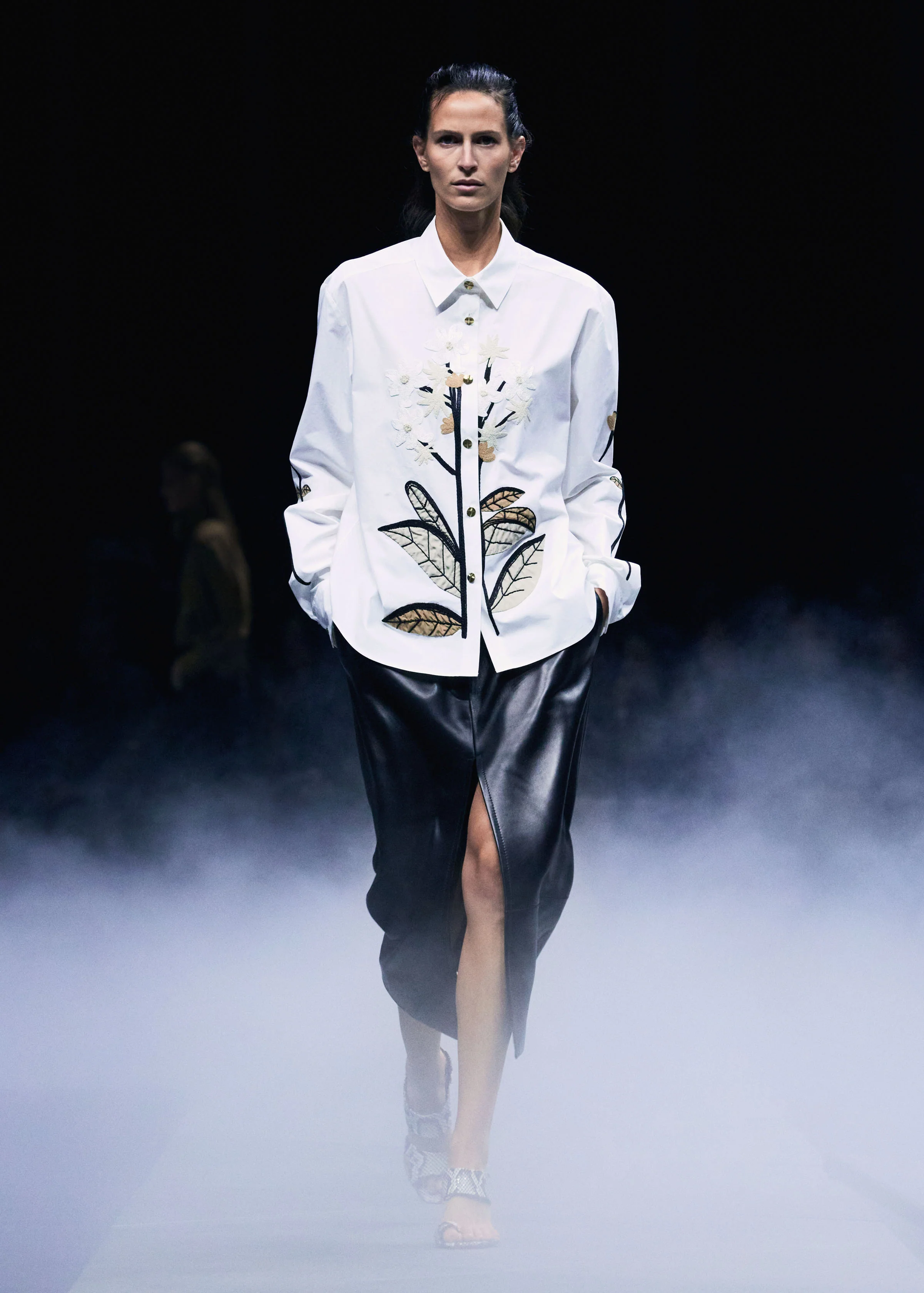 RUNWAY