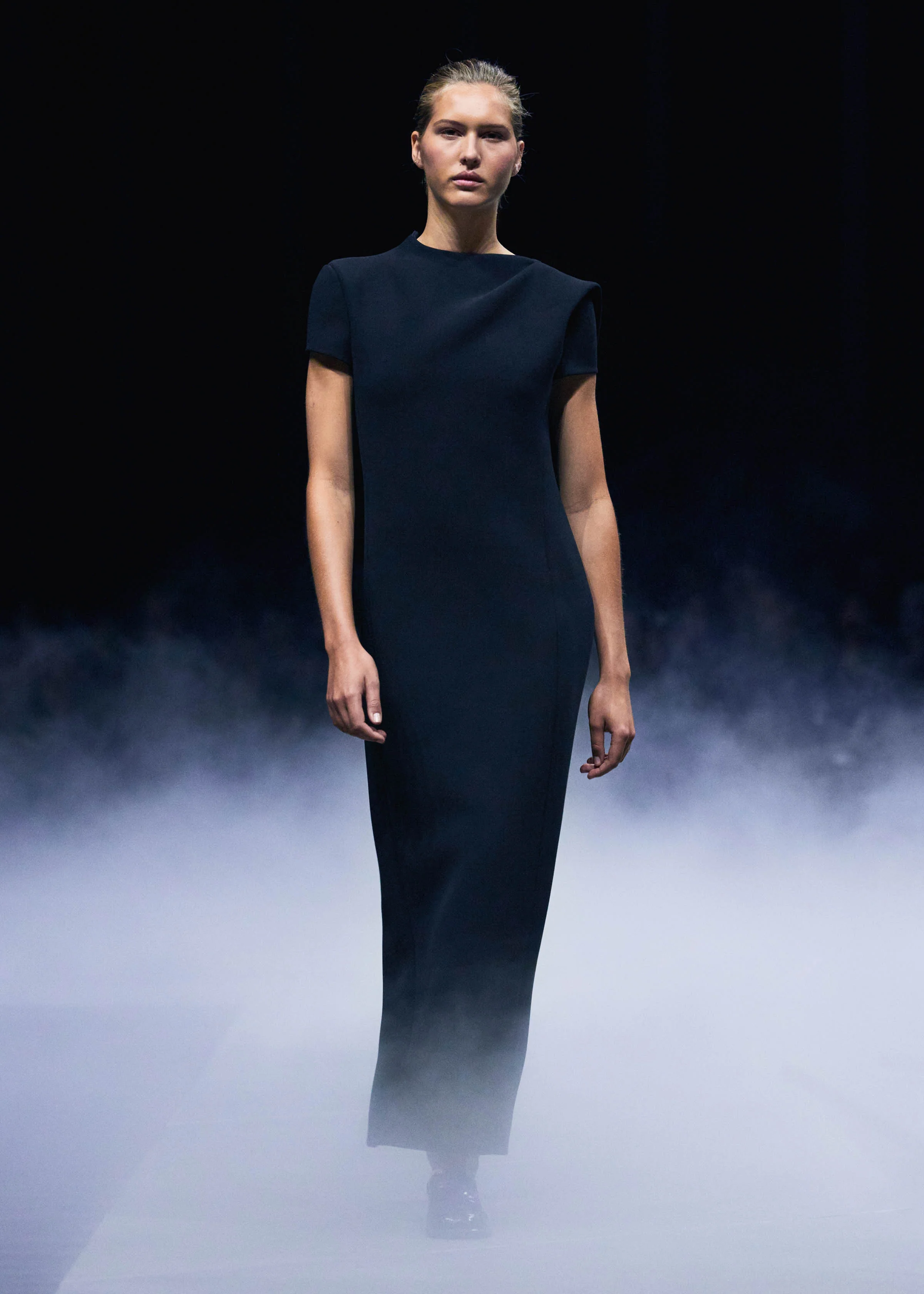 RUNWAY