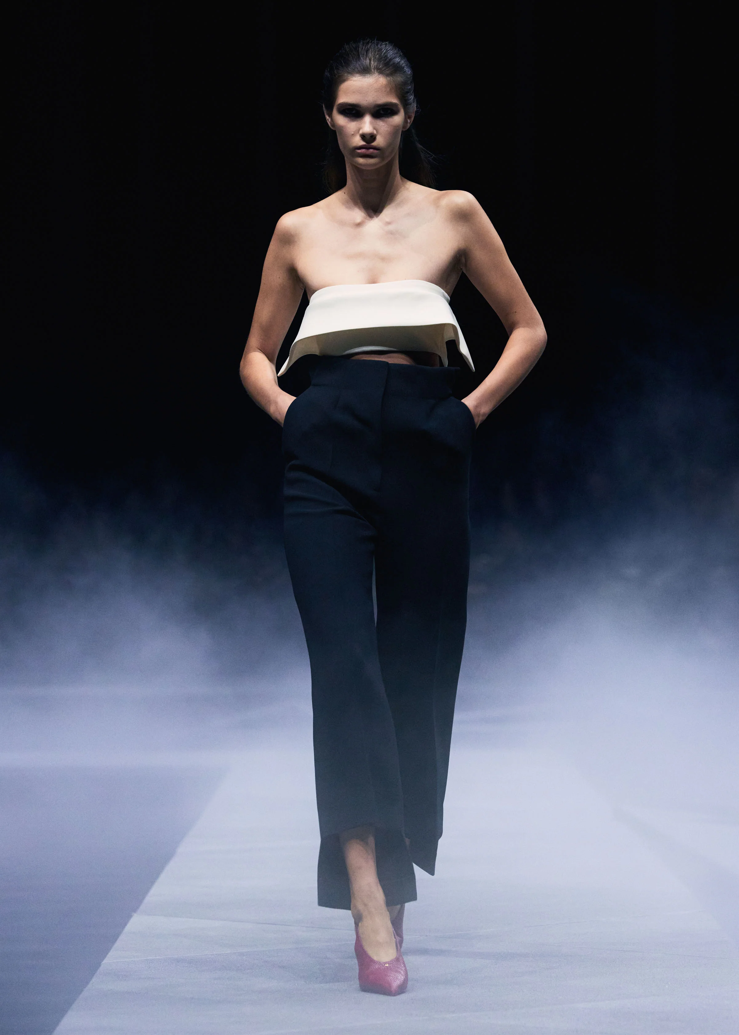 RUNWAY