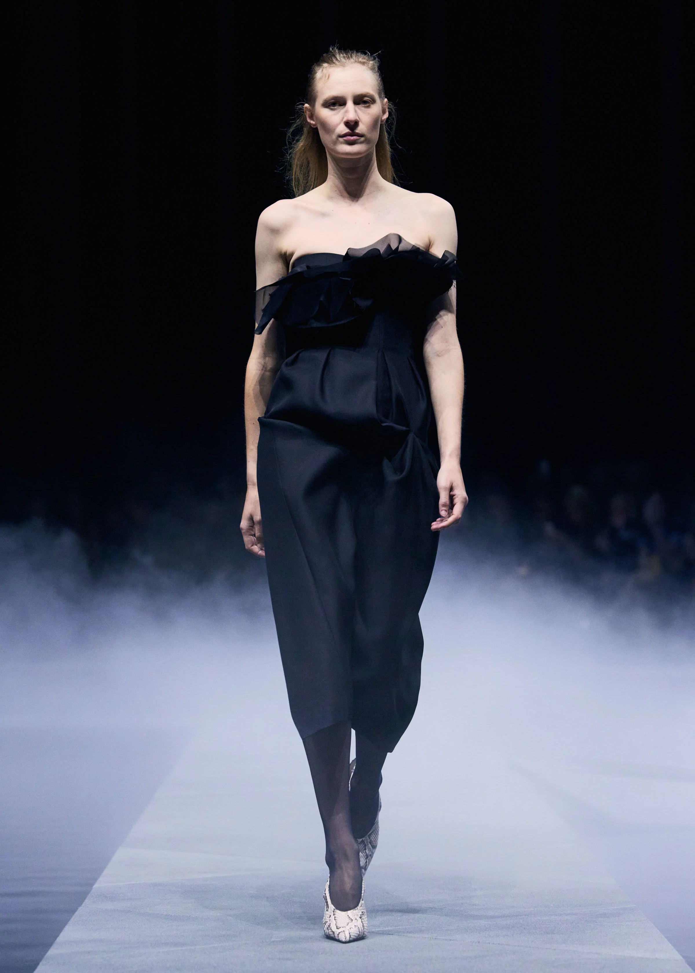 RUNWAY