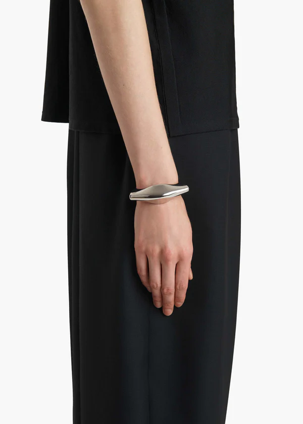 LOTUS-CUFF_SILVER_10144-007-126_E.jpg