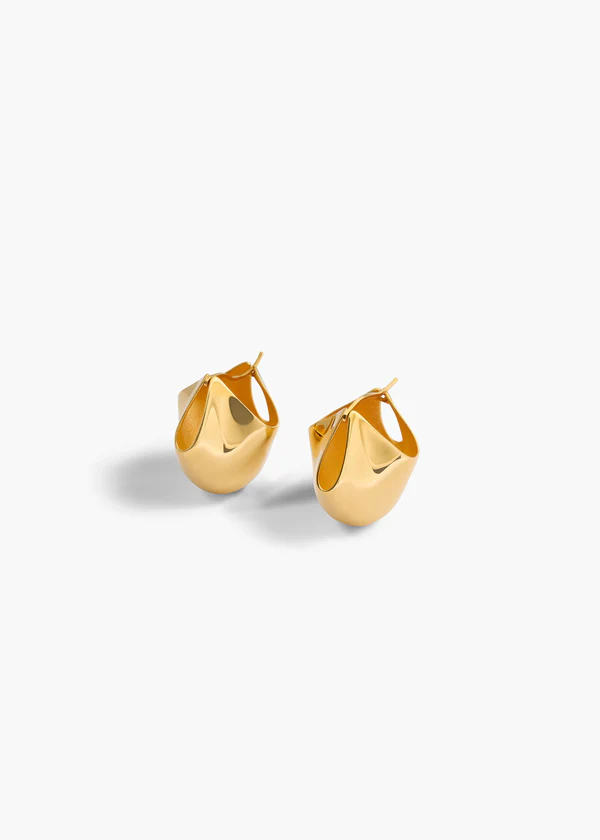 LOTUS-MEDIUM-EARRINGS_GOLD_10137-006-917_A