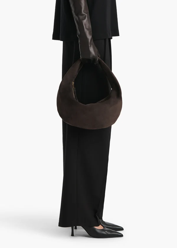 OLIVIA-HOBO-MEDIUM_DARK-BROWN_H6015-726-950_E.jpg